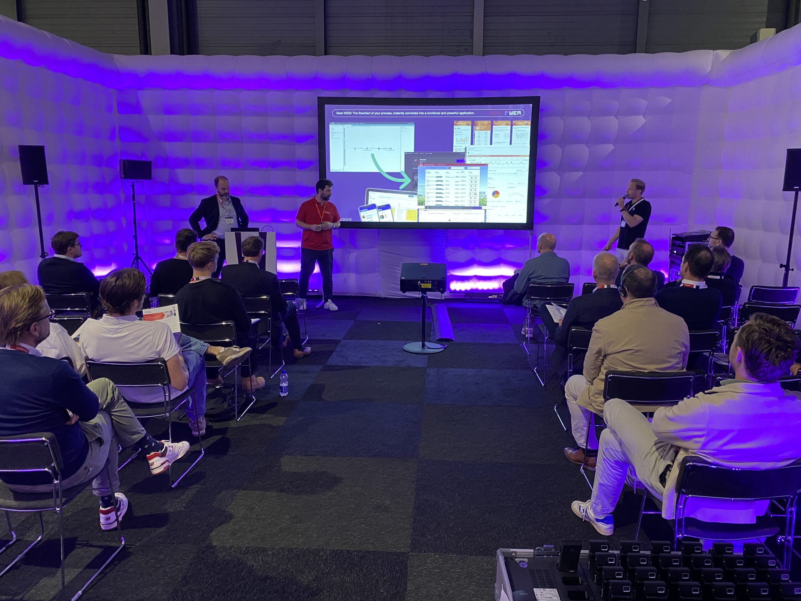 At ICT&Logistiek, Just Bouhuijs, Wouter Freericks 👨‍💻, and Luuk Schellens demonstrated how No-Code × Agentic AI rapidly transforms logistics, enabling workflow mapping and global supply chain changes in weeks.